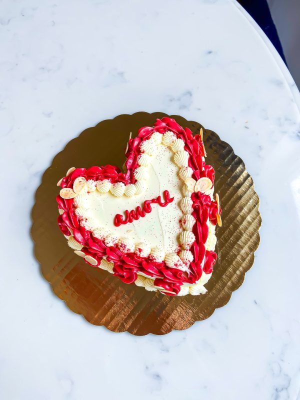 Valentine's Day Mini Cakes